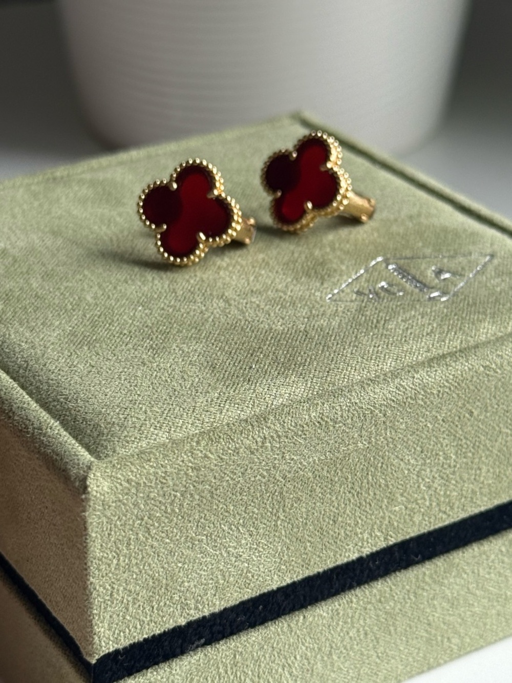 Van Cleef & Arpels Yellow Gold Carnelian Vintage Alhambra Earrings